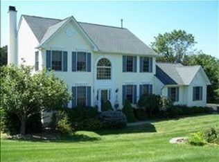 55 Fairfield Dr, Glen Gardner, NJ