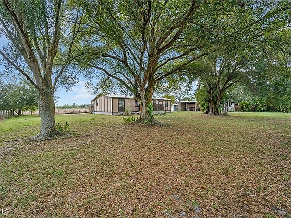 5th image of 1155 Coffey Rd