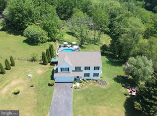 2045 Arabian Dr, Finksburg, MD 21048