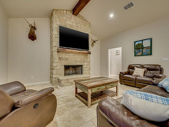 4th image of 3925 County Road 336