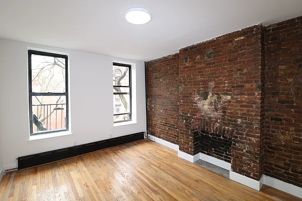 Rented by Corcoran | media 18