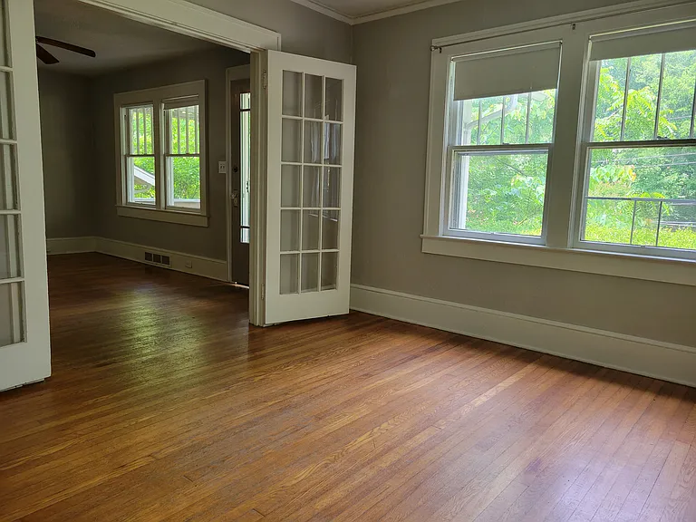 76 Lanvale Ave — Photo 1