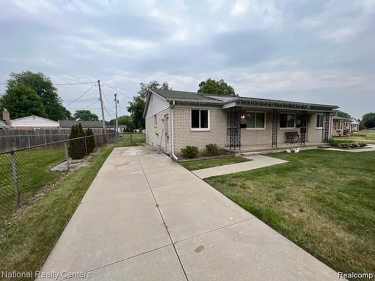 30824 Greater Mack Ave — Photo 1