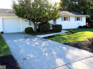 575 Wilson Ave, Hanover, PA 17331