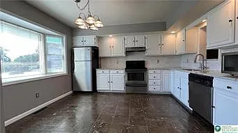 1893 Redwood Dr — Photo 6