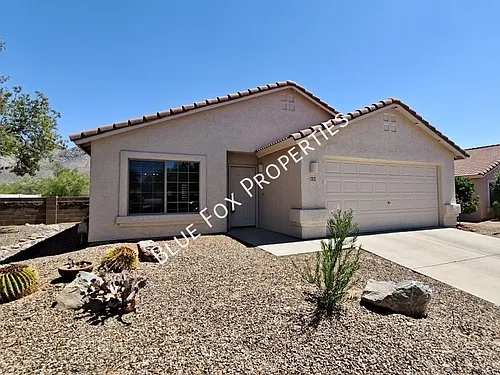 600 E River Walk Dr Photo 1