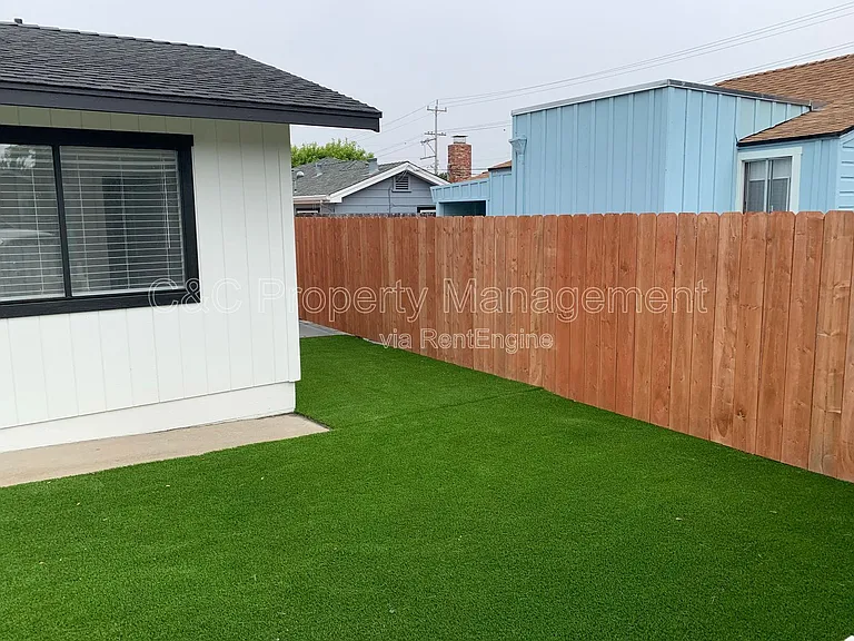 628 Eardley Ave — Photo 2