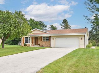 8218 N 51st St, Brown Deer, WI 53223