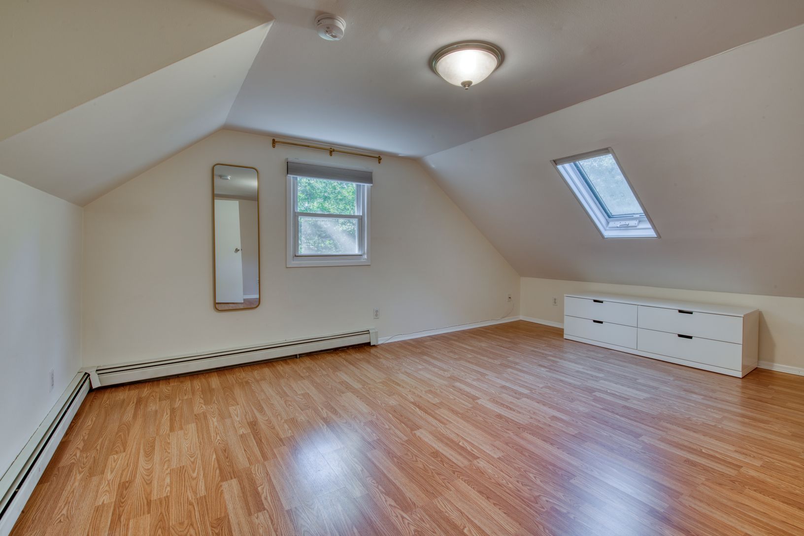 Bedroom 3 - Upper Level