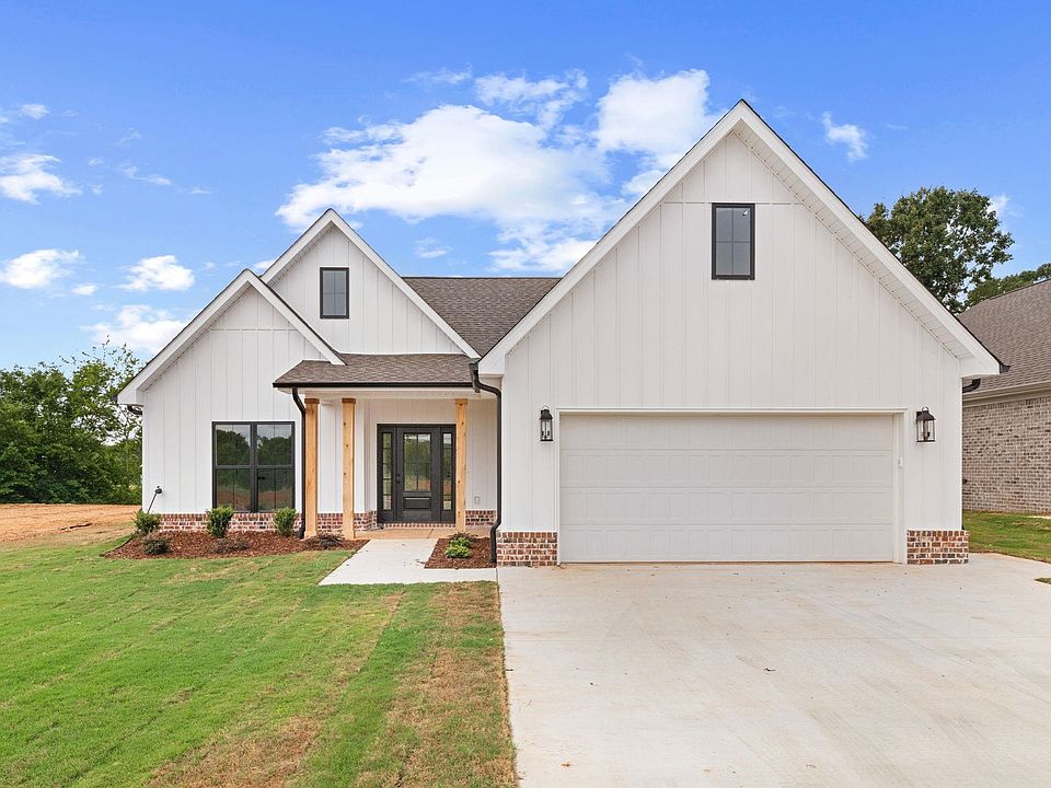 1st image of 80 Foster Dr
