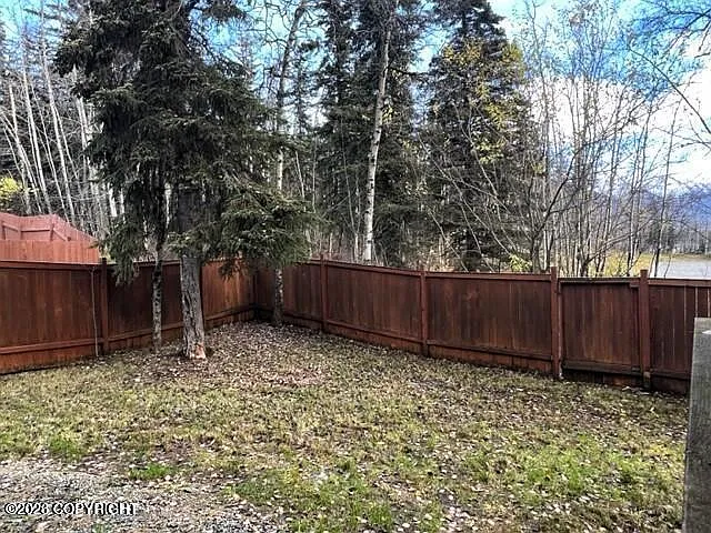 19101 Danny Dr — Photo 3