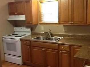 301 Cohannet St #2, Taunton, MA 02780