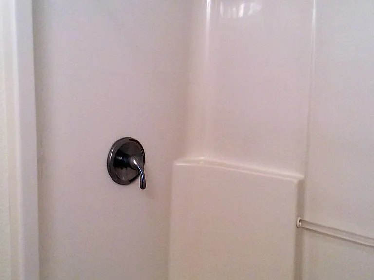 2210 Jakob Ave — Photo 8