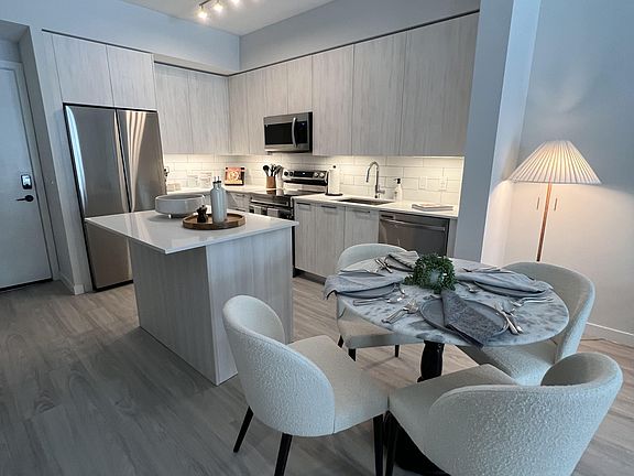 3rd image of 1753 N University Dr #2835721