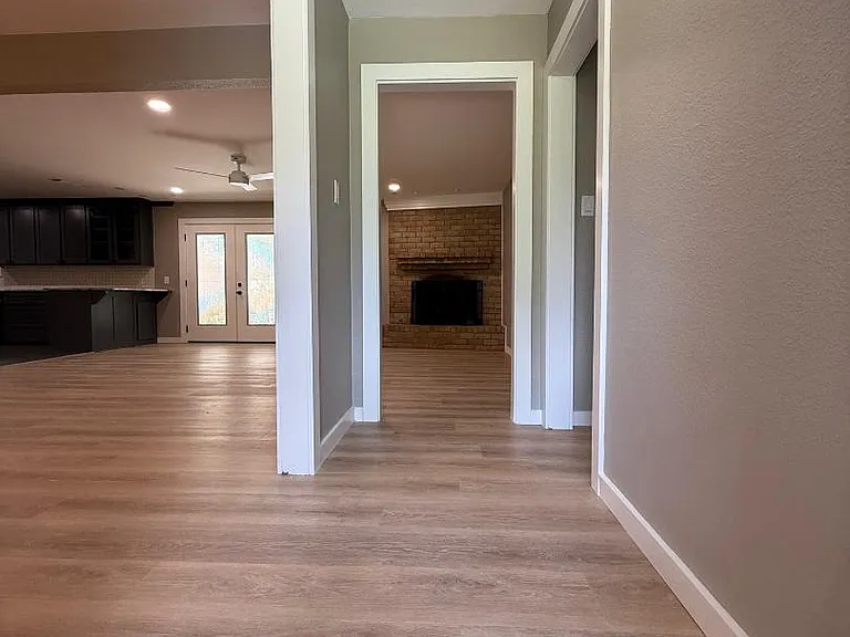 1005 Seminole Ln — Photo 4