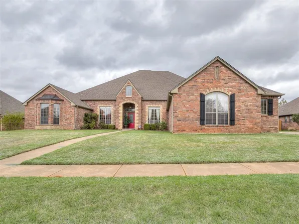 513 NW 156th Cir, Edmond, OK 73013