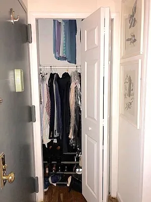 Rented by New York Realty | media 22