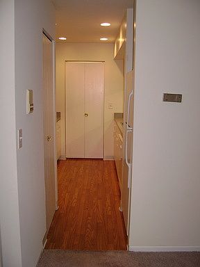 5th image of 389 S Grant Ave APT C