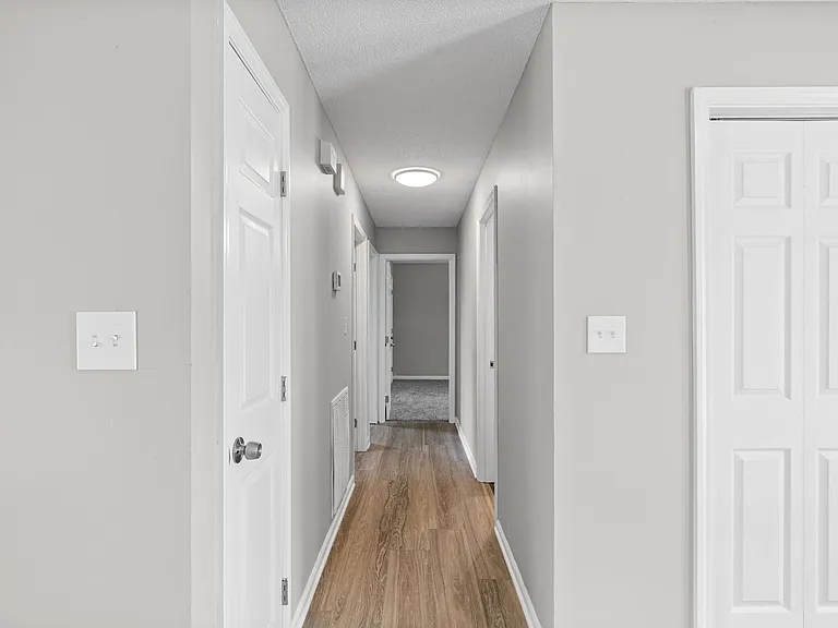931 Poppy Dr — Photo 15