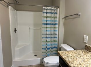 527 Redstone Dr Unit 17, Bristol, TN 37620
