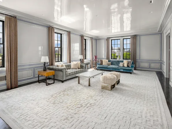 1030 5th Avenue image 1 of 11