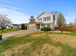 27 Partridge Dr, Amelia, OH 45102