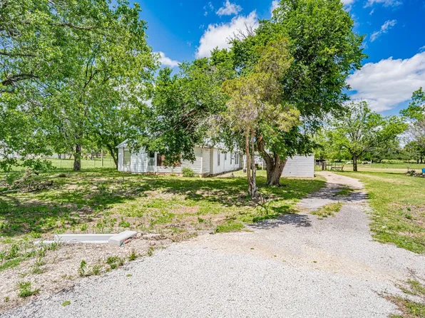 5679 E State Highway 6, Dublin, TX 76446