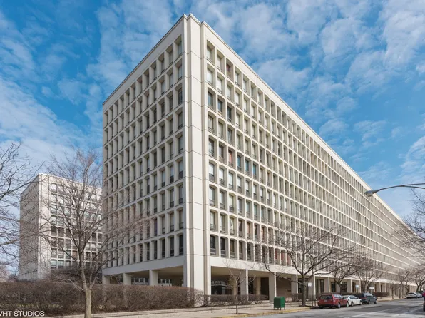 1400 E 55th Pl APT 304S, Chicago, IL 60637