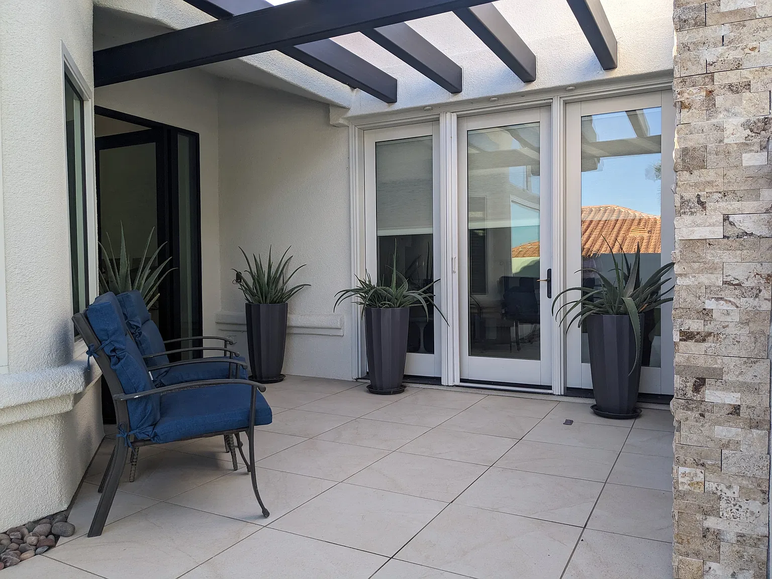 4 bed, 2990 sqft, $7,500 — Photo 4