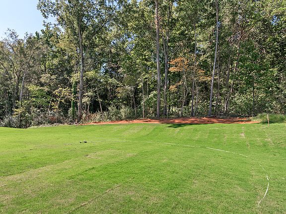 3rd image of 9334 Magnolia Lily Ave