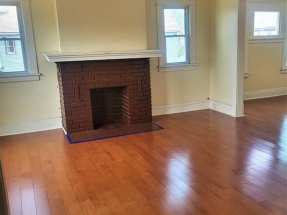 4th image of 419 Wohlers Ave #2