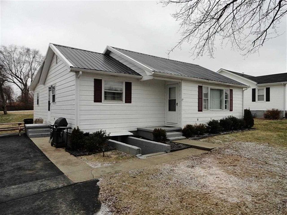 1st image of 105 Penick Ave