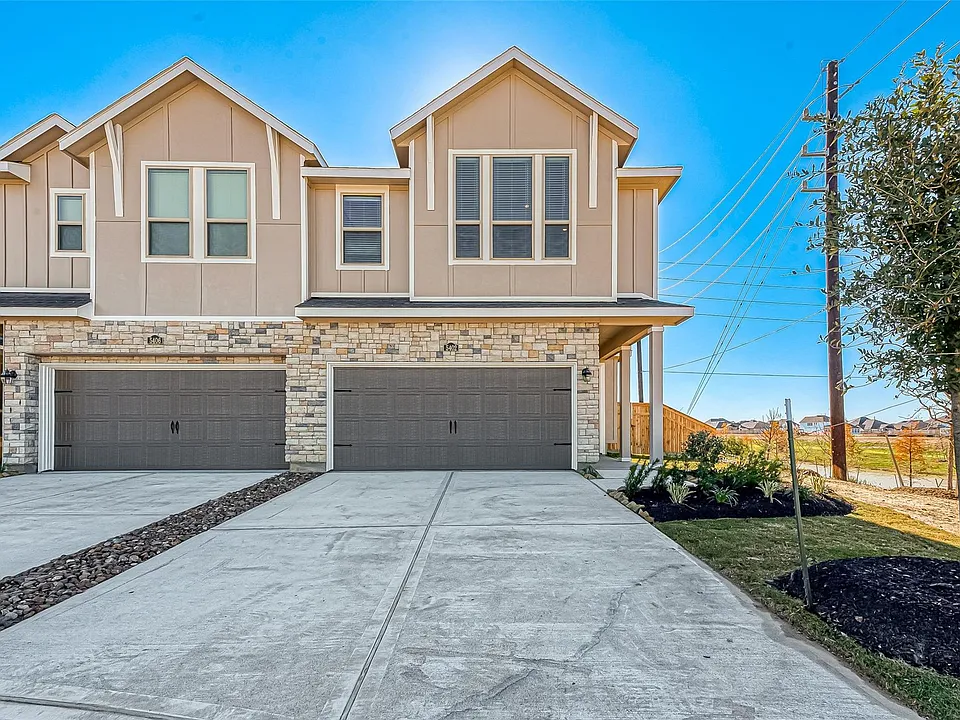 5402 Holly Haven Ct
