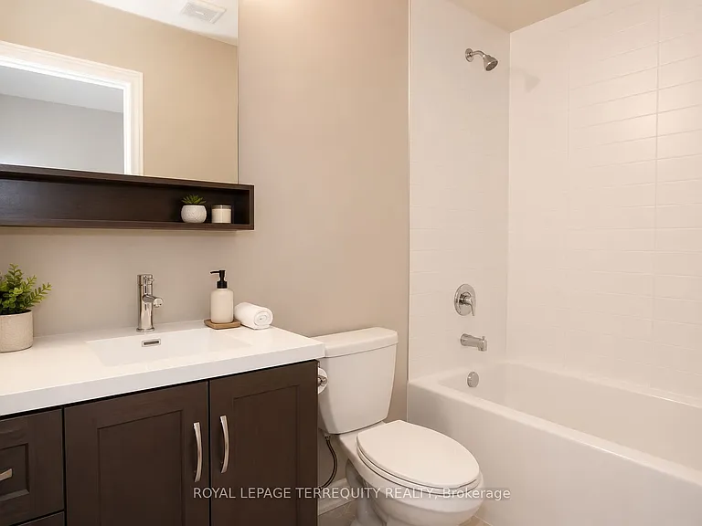 3111 Blackfriar Cmn — Photo 6