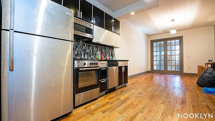 1st image of 218 Stanhope St #1D