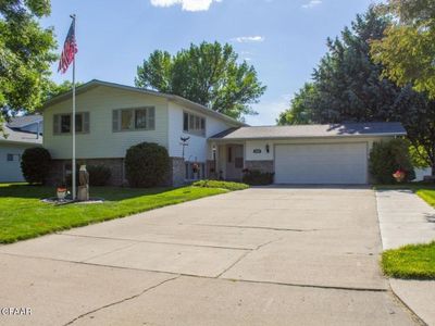 1618 Baron Blvd, Grand Forks, ND, 58201
