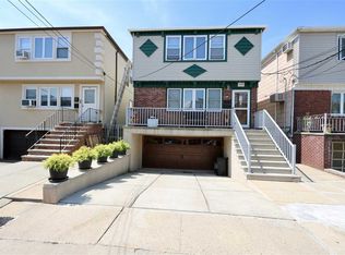 160 W 21st St, Bayonne, NJ 07002