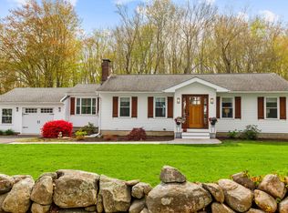 245 Mungertown Rd, Madison, CT 06443