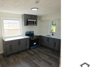 17805 Hazelwood Ave, Maple Heights, OH 44137
