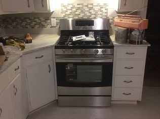 35 Acorn Hill Rd, Woodbridge, CT 06525