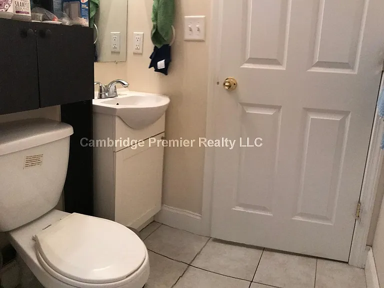 1 Union St #3 — Photo 12