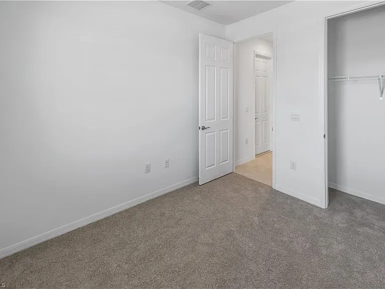 1093 Tranquil Brook Dr — Photo 10