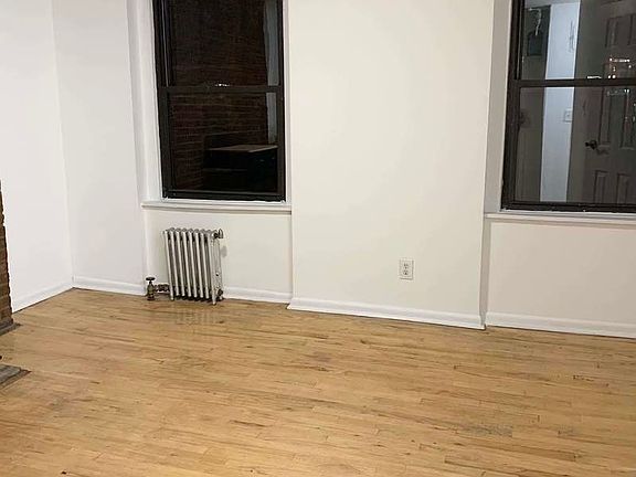 3rd image of 169 Thompson St APT 6