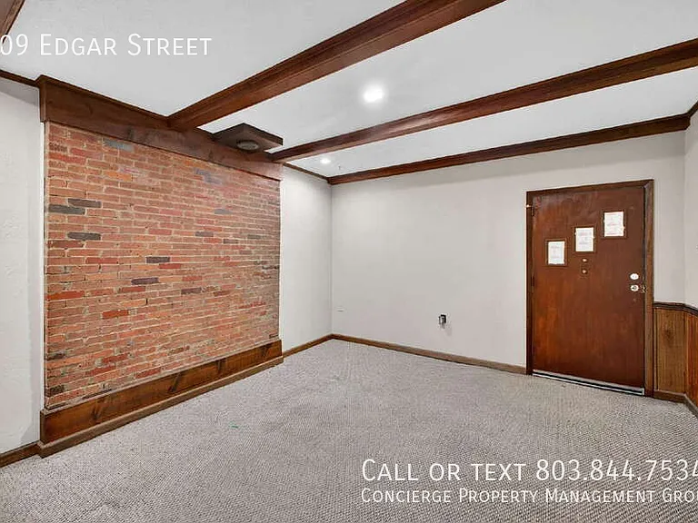 209 Edgar St — Photo 10