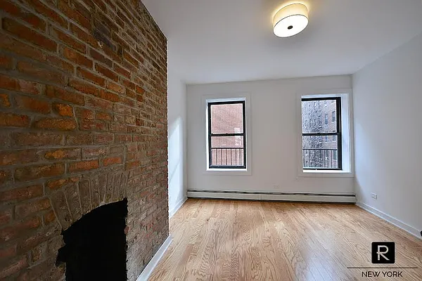 Rented by R New York | media 4