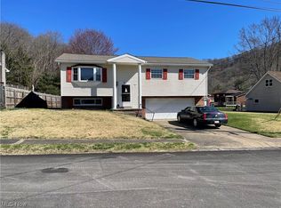 52 Basil Dr, Weirton, WV
