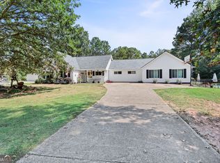 780 Bruce Jackson Rd, Newnan, GA 30263