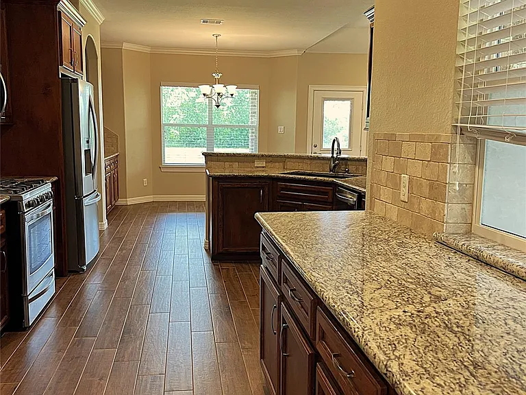 9723 Highland Pointe Dr — Photo 8
