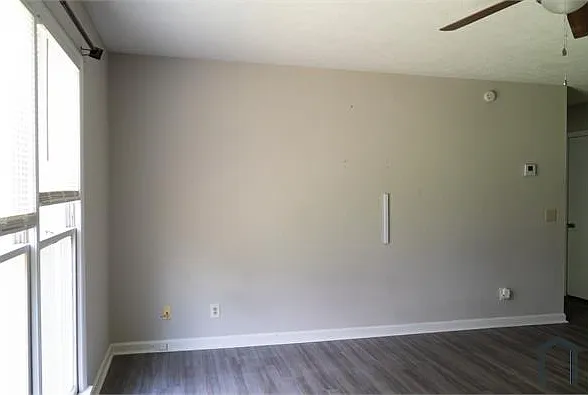 6197 Trestlewood Dr — Photo 4