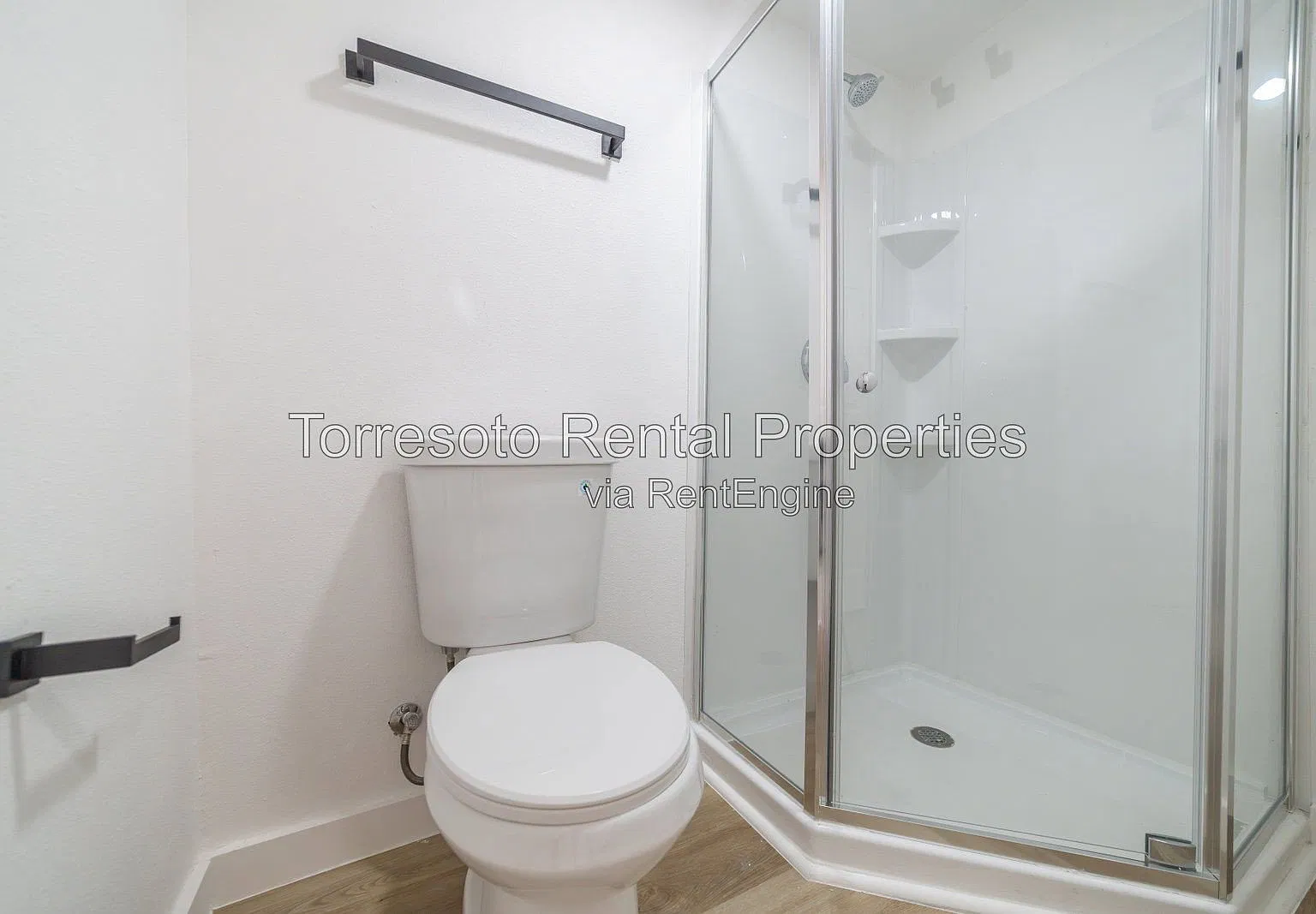 1 bed, 1.0 bath, $900 — Photo 1